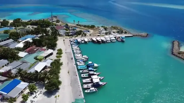 Keyodhoo — l'isola (video)